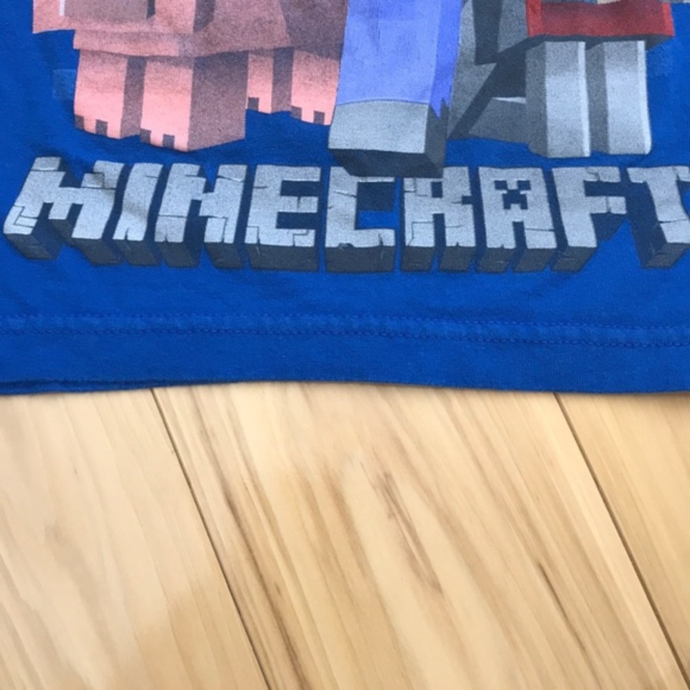 Minecraft tee. - Picture 3 of 3